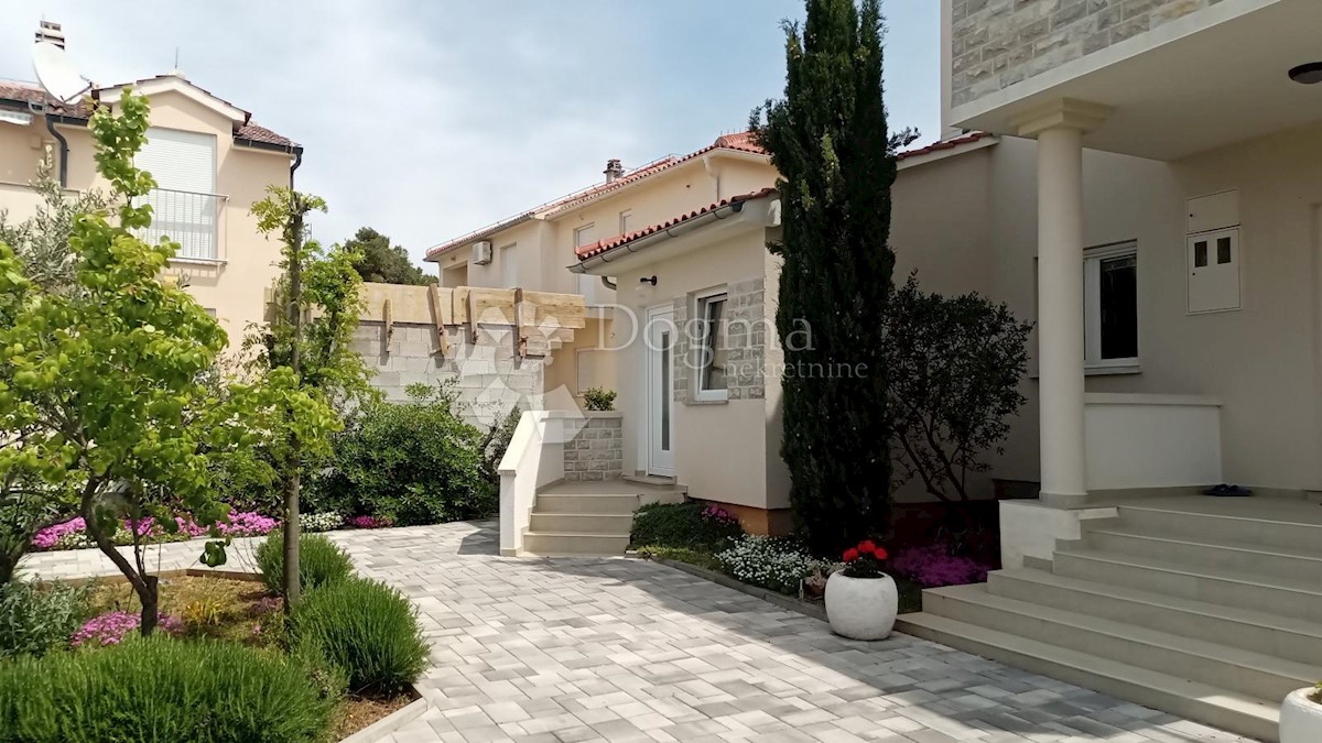 Casa Vodice, 359,73m2