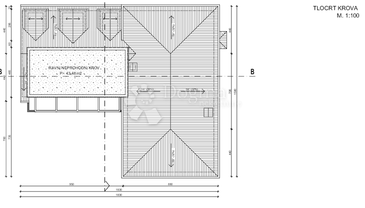 VILLA DI LUSSO CON 4 APPARTAMENTI A 200 M DAL MARE