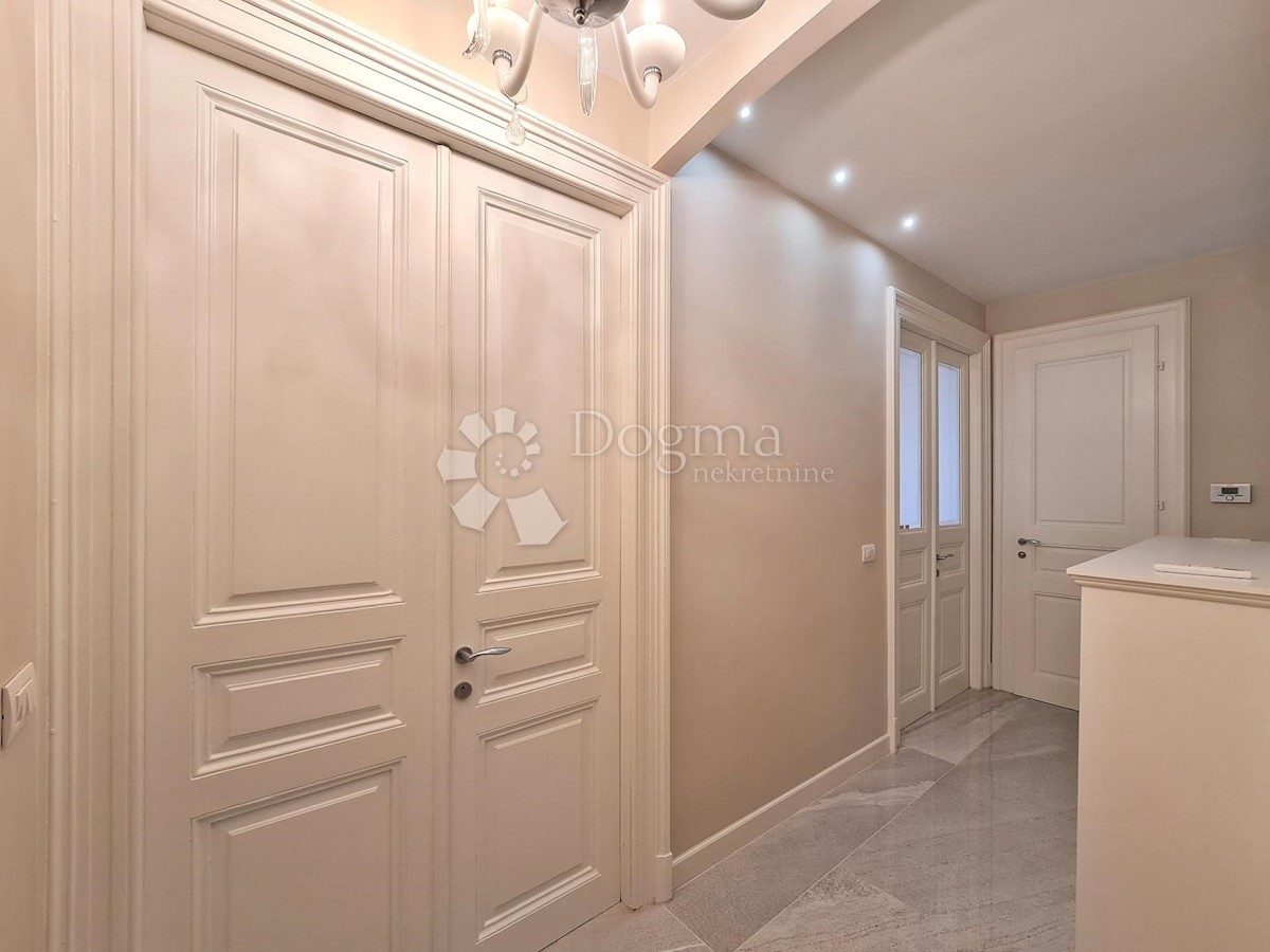 Allogio Centar, Rijeka, 120m2