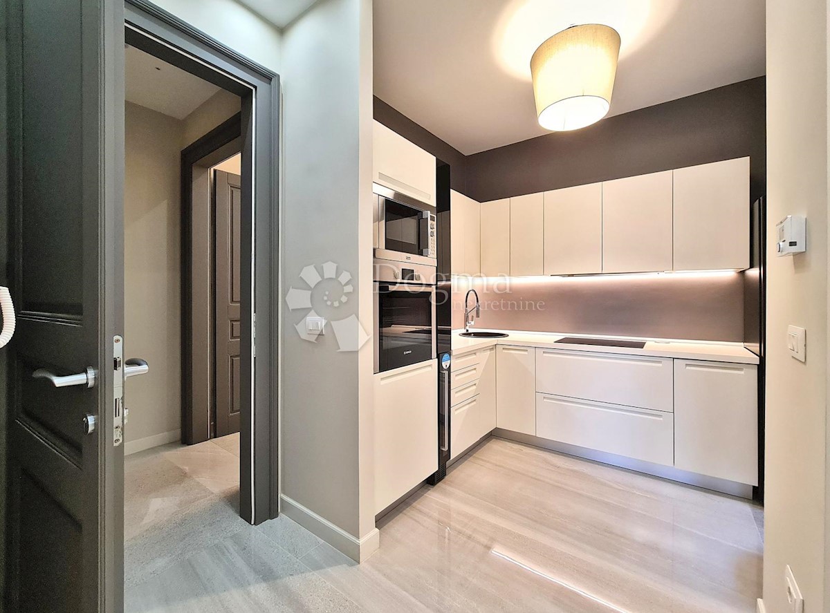 Allogio Centar, Rijeka, 120m2