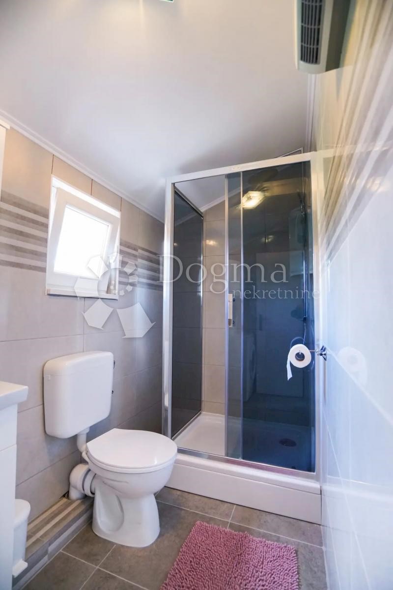 Casa Stanovi, Zadar, 312m2