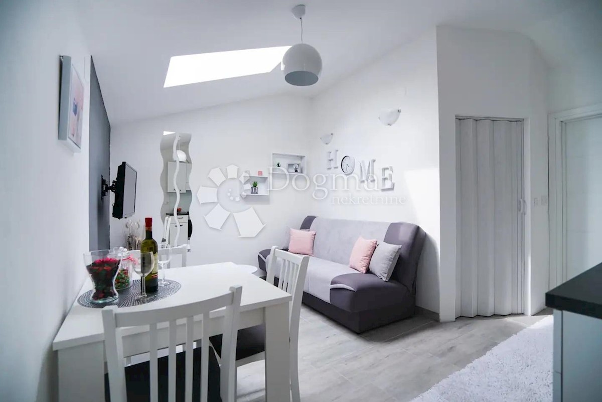 Casa Stanovi, Zadar, 312m2