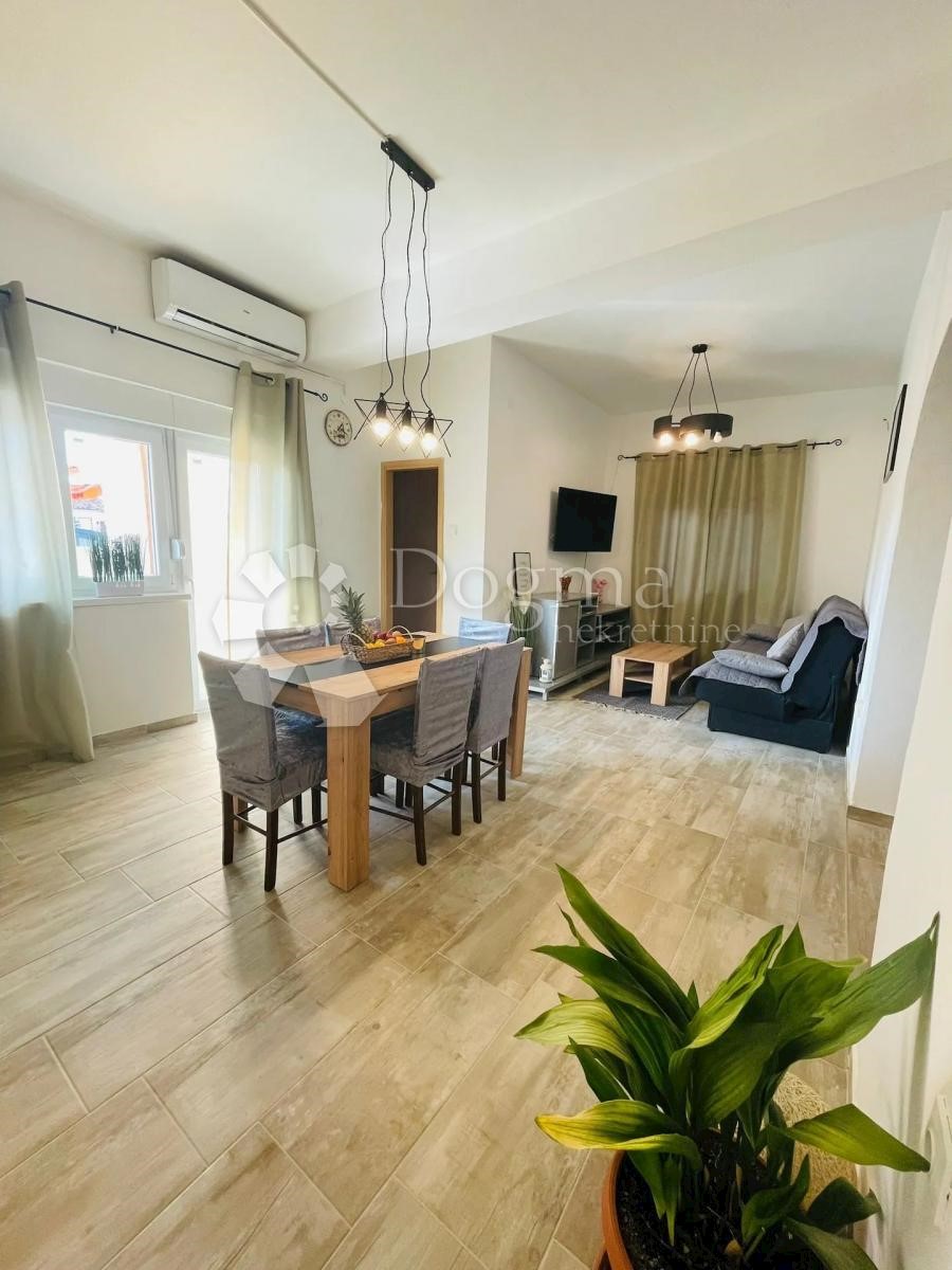 Casa Stanovi, Zadar, 312m2