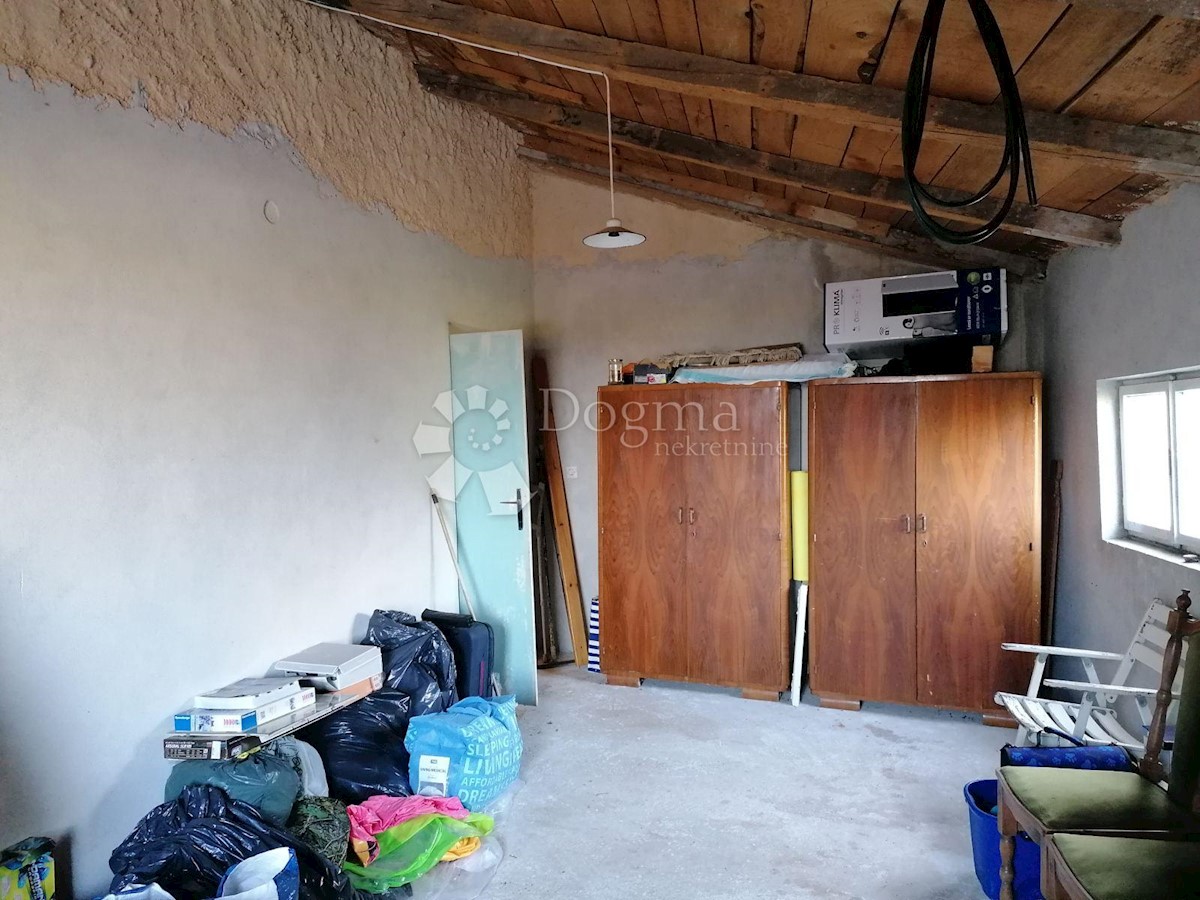 Casa Peruški, Marčana, 100m2