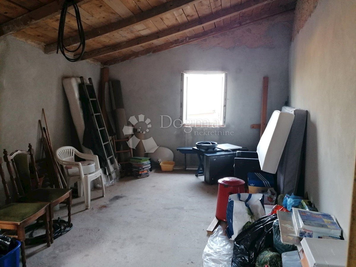 Casa Peruški, Marčana, 100m2