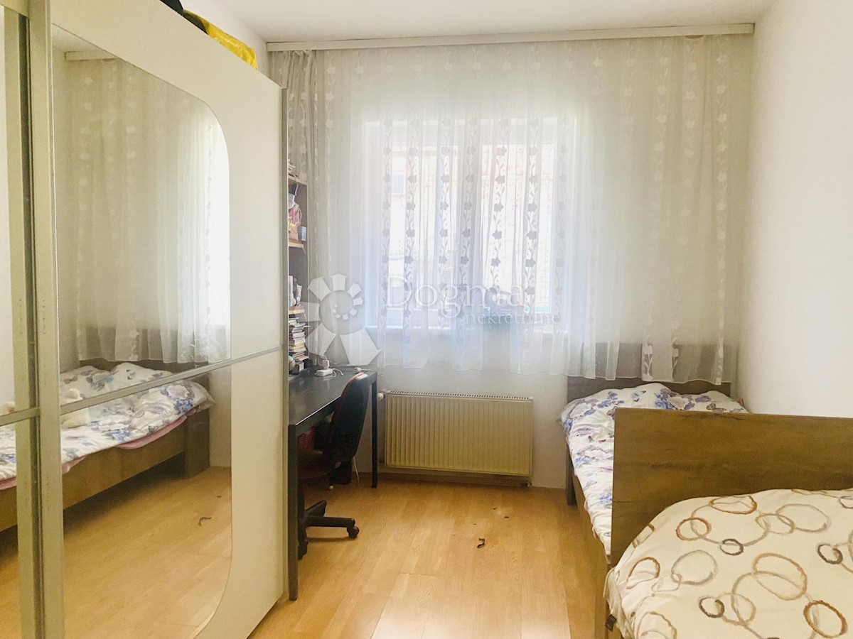 Locale commerciale Britanac, Gornji Grad - Medveščak, 78m2