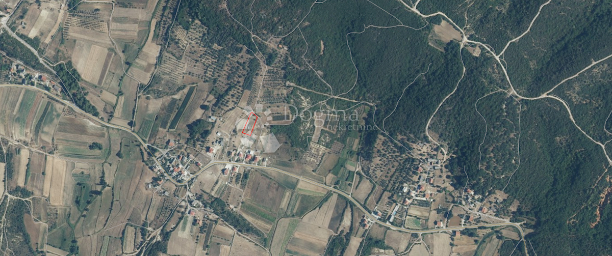 Terreno Radovin, Ražanac, 1.659m2