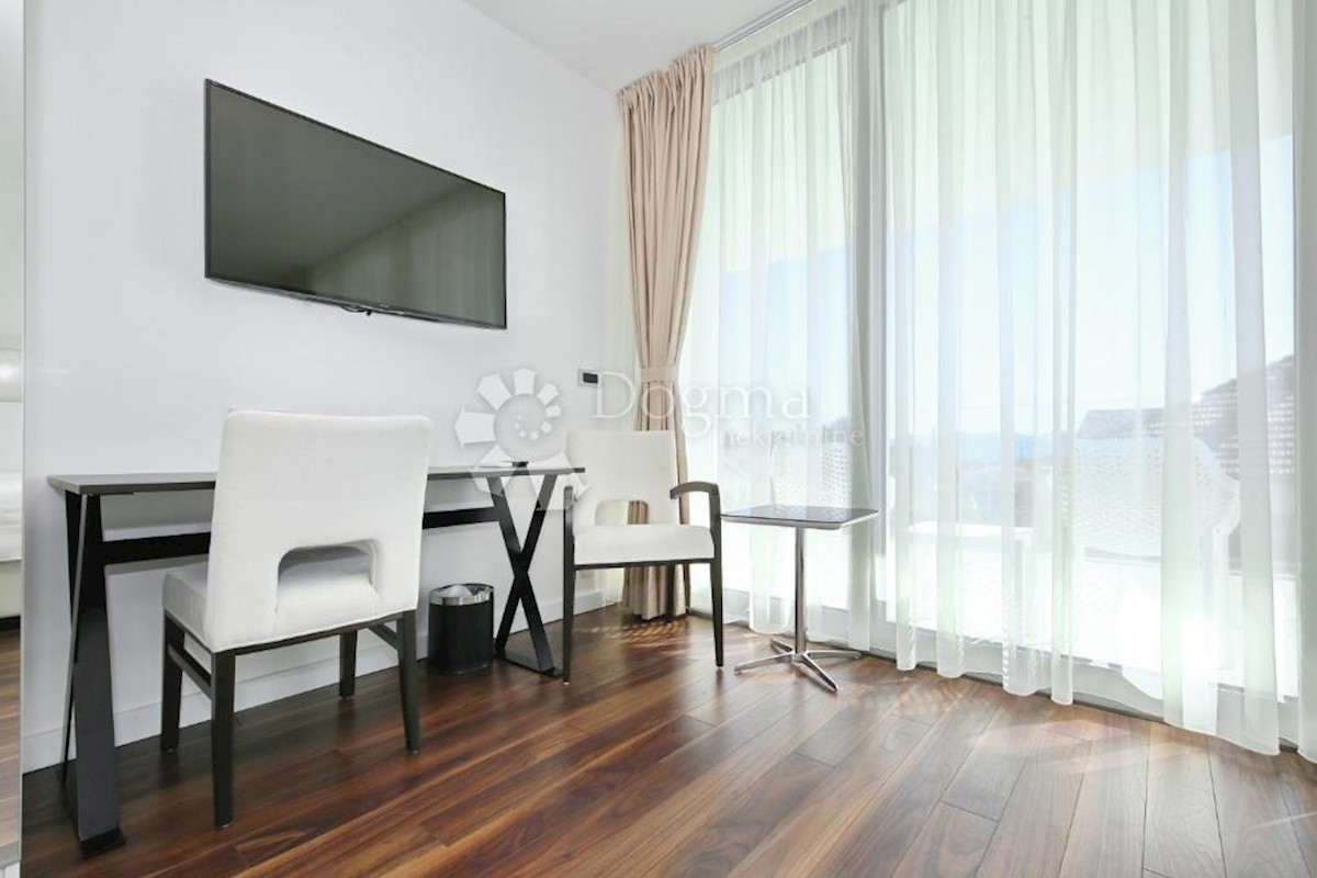 Albergo Borik, Zadar, 1.299m2