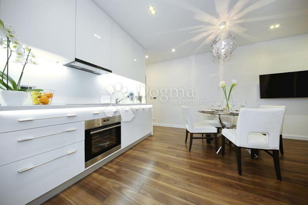 Albergo Borik, Zadar, 1.299m2