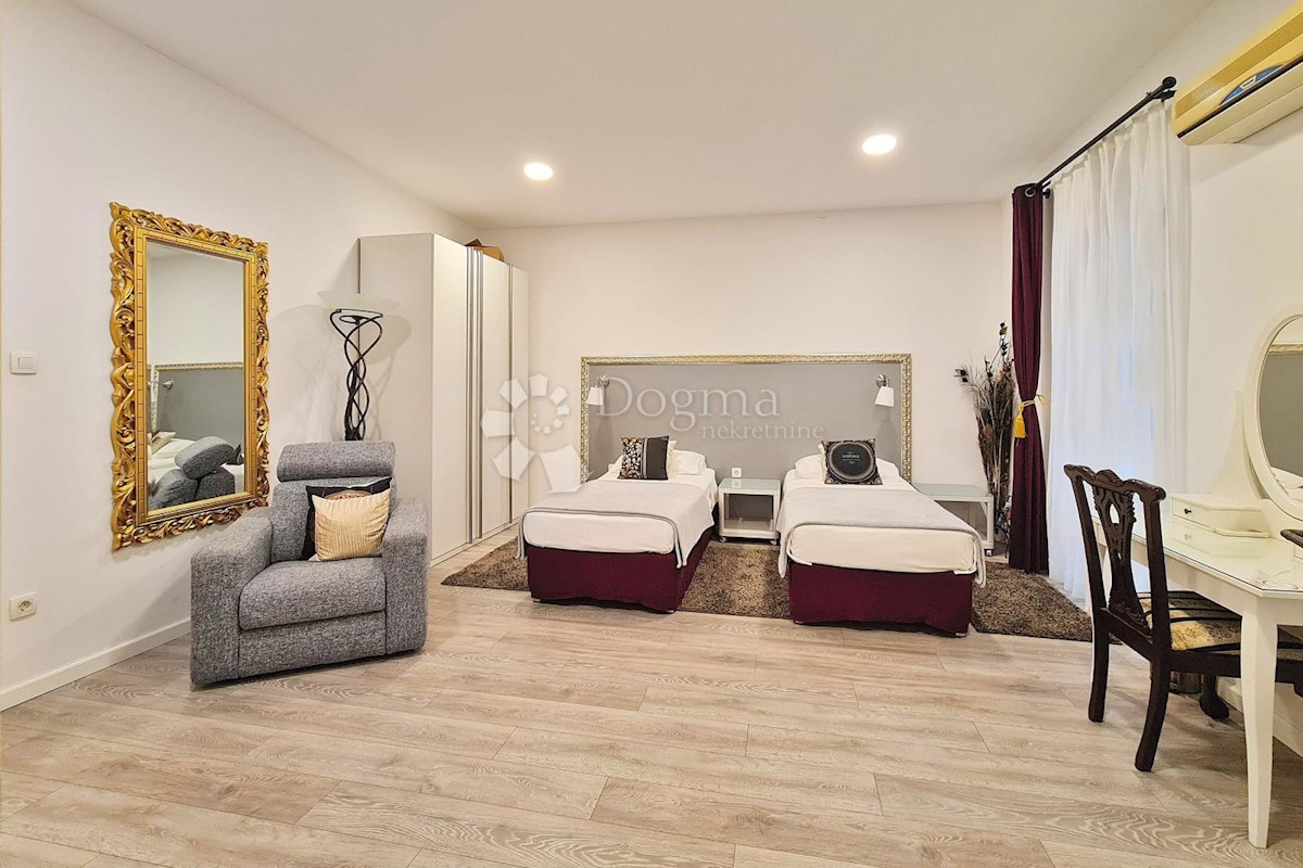 Allogio Centar, Rijeka, 105m2