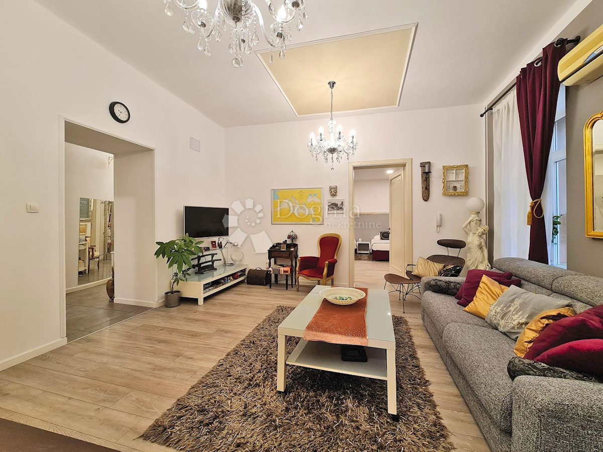 Allogio Centar, Rijeka, 105m2