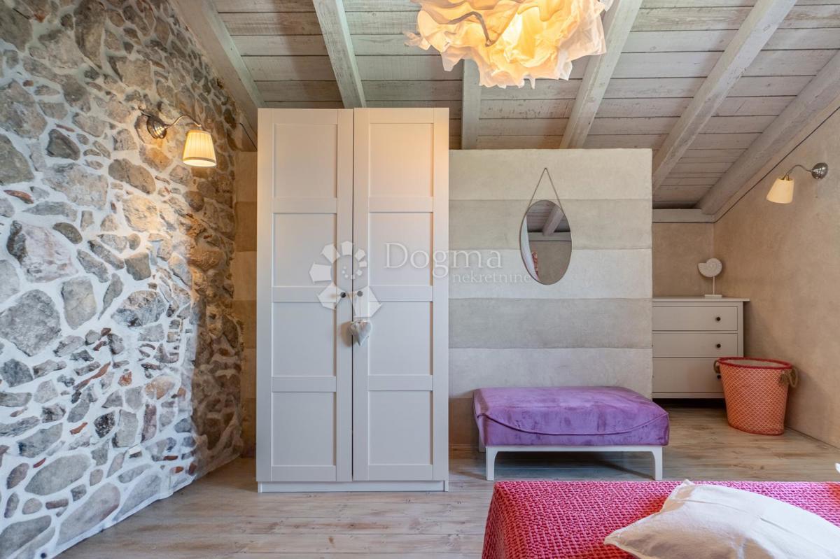 Casa Dobrinj, 80m2