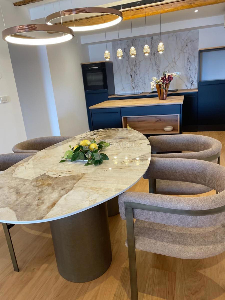 Allogio Grad, Šibenik, 132,58m2