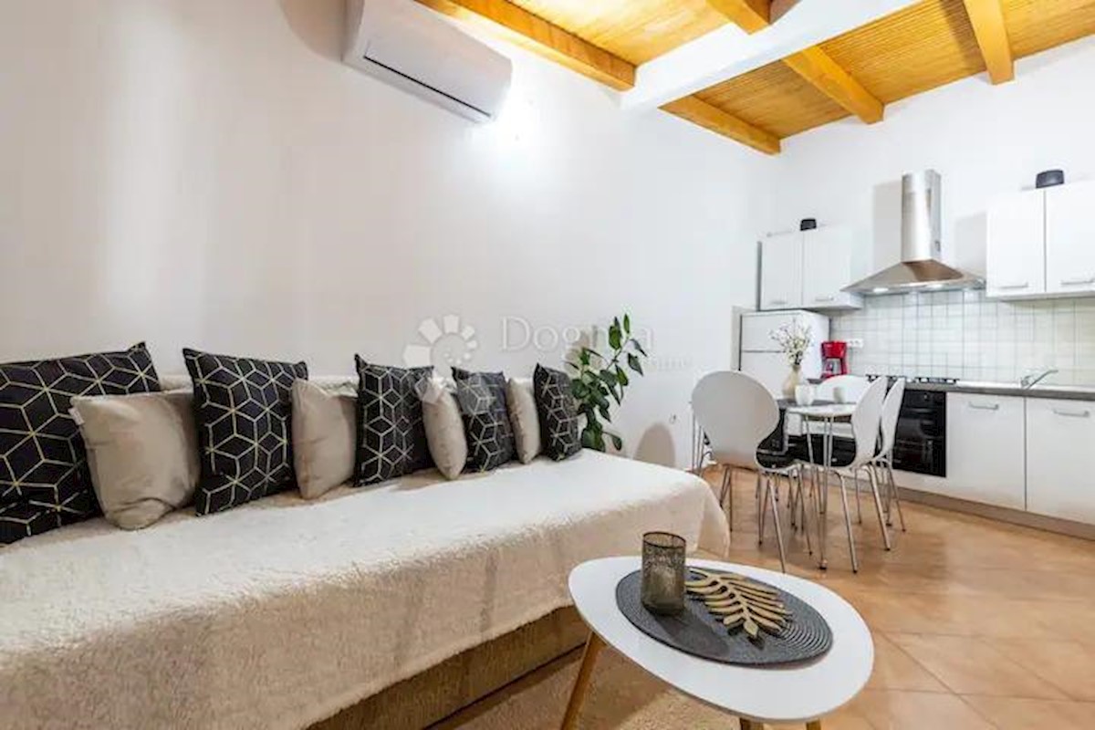 Casa Veli vrh, Pula, 163,95m2