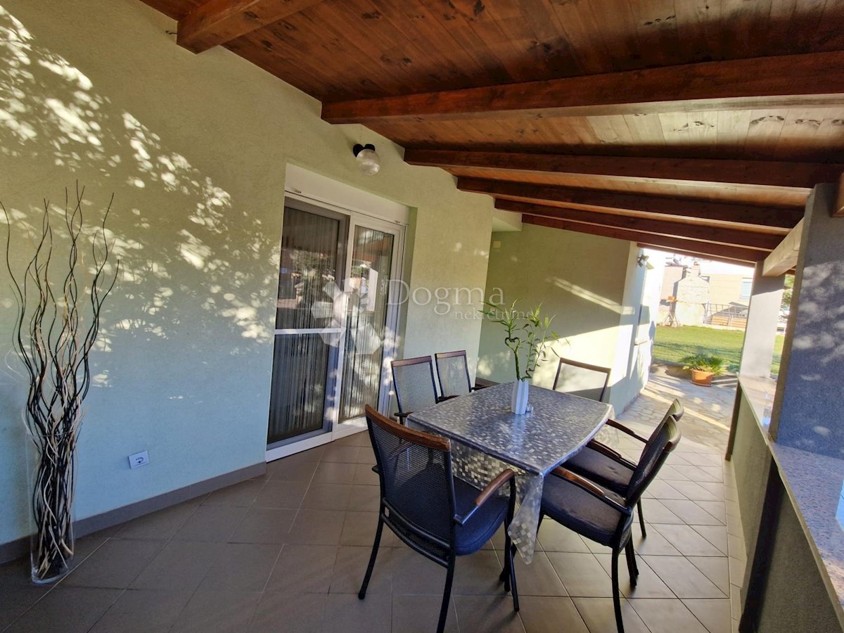 Casa Veli vrh, Pula, 163,95m2