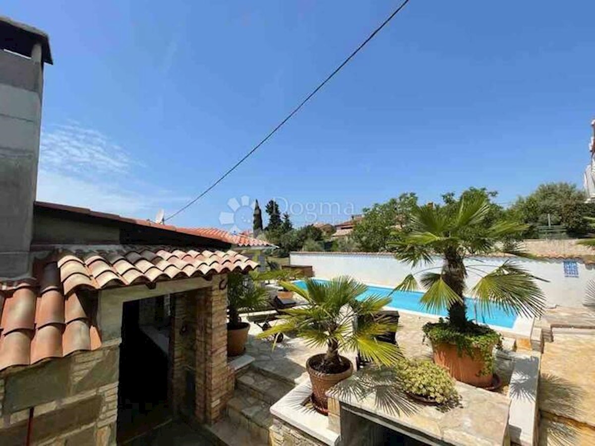 Casa Veli vrh, Pula, 163,95m2