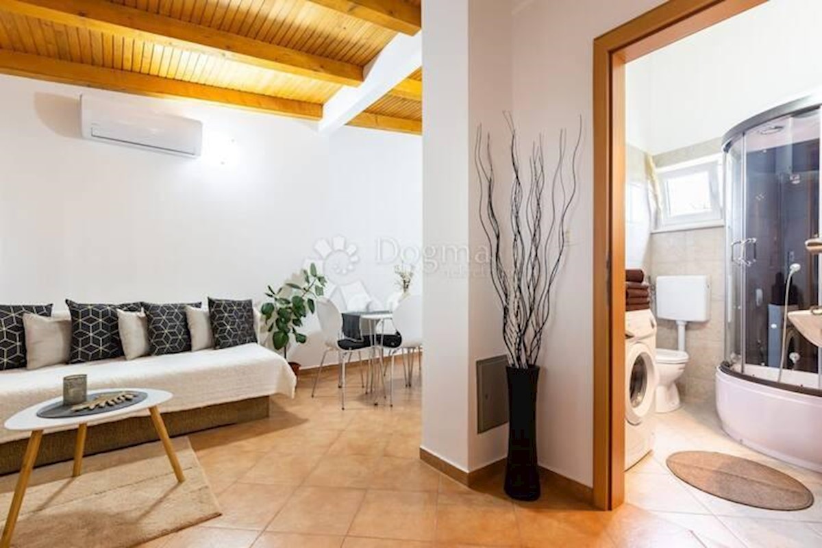 Casa Veli vrh, Pula, 163,95m2