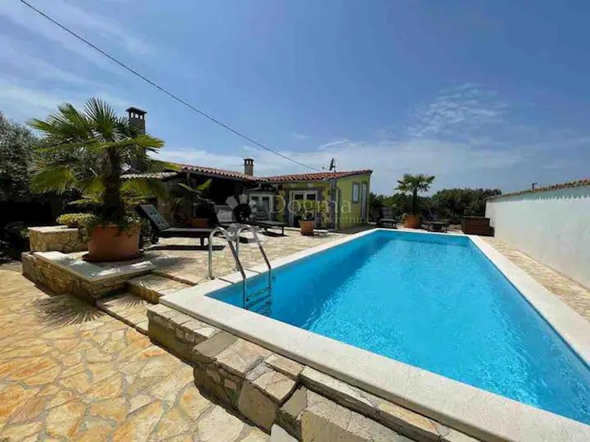 Casa Veli vrh, Pula, 163,95m2