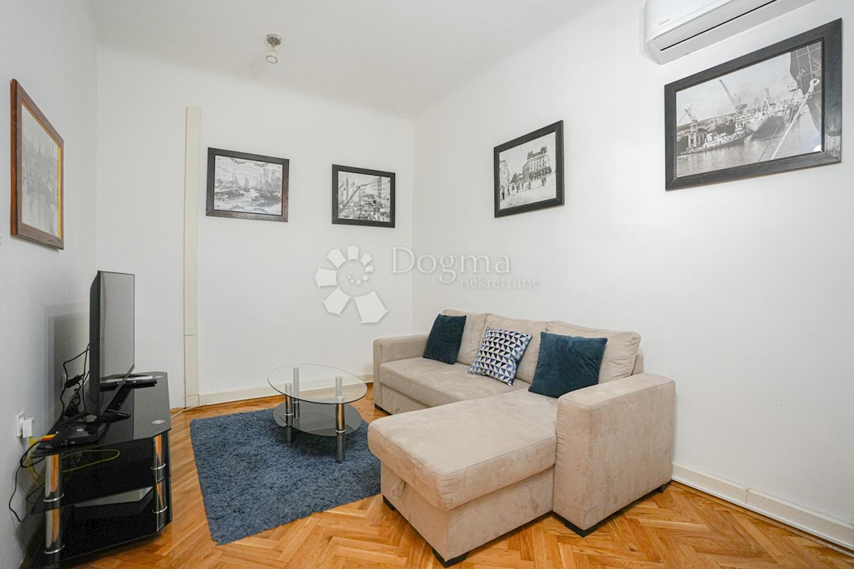 Allogio Centar, Rijeka, 70,64m2