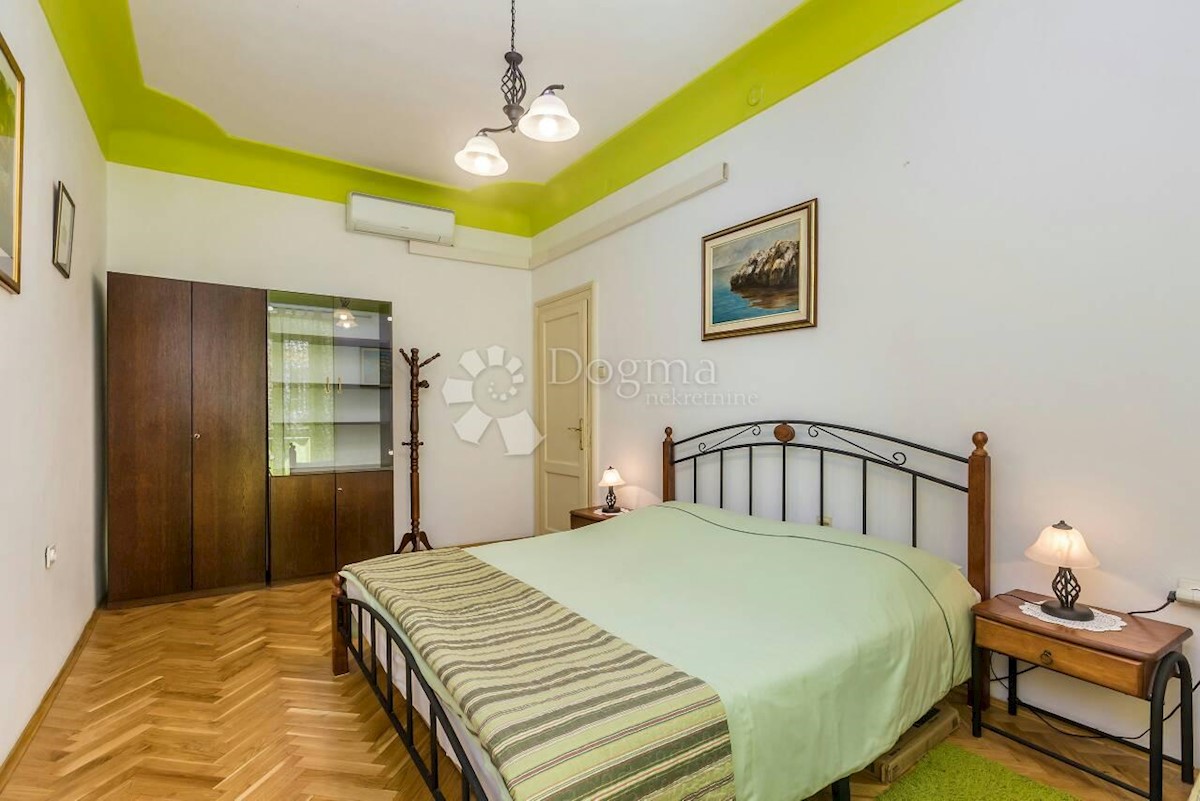 Allogio Centar, Rijeka, 70,64m2