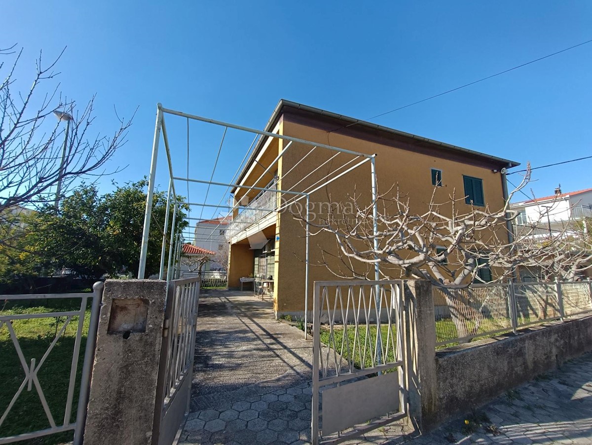 Casa Kaštel Gomilica, Kaštela, 292,49m2