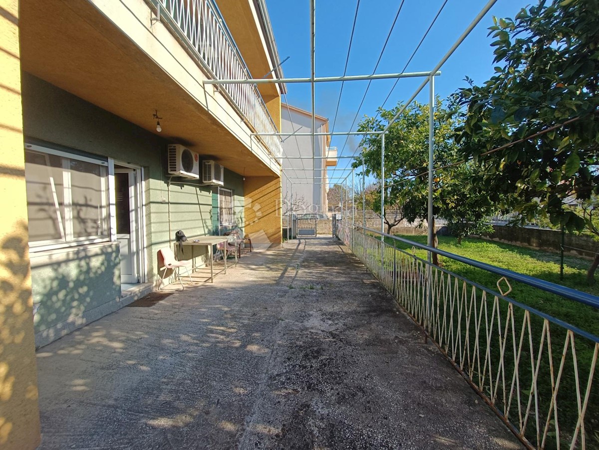 Casa Kaštel Gomilica, Kaštela, 292,49m2