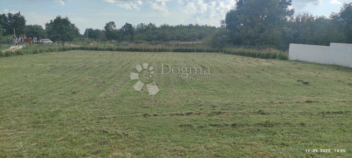 Terreno Orihi, Barban, 1.510m2