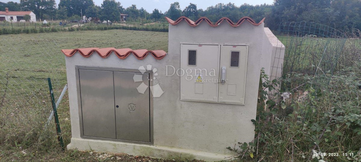 Terreno Orihi, Barban, 1.510m2