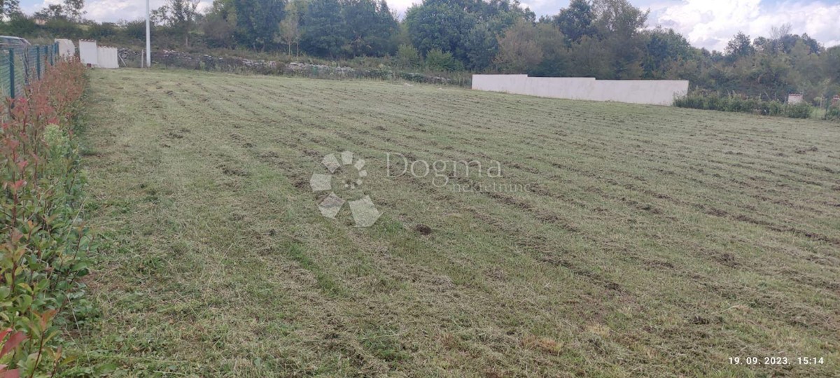 Terreno Orihi, Barban, 1.510m2