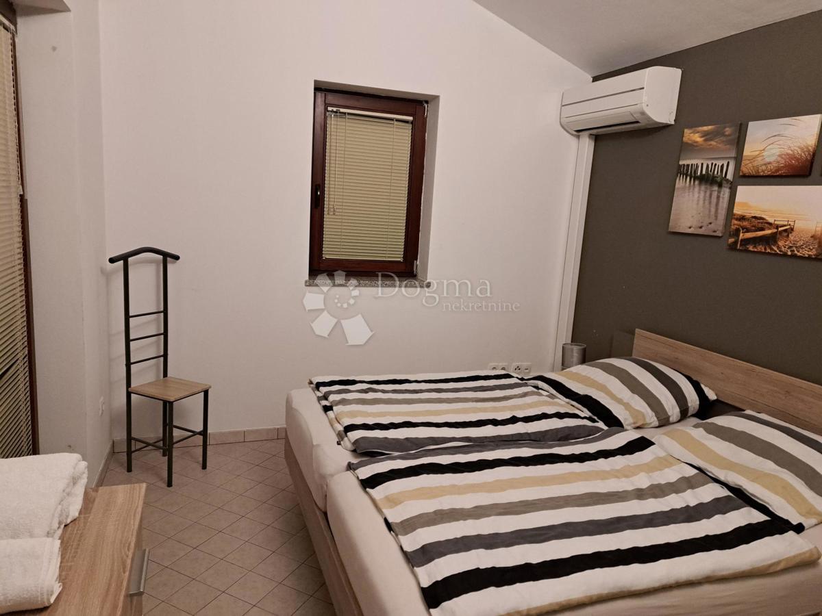 Casa Bogovići, Malinska-Dubašnica, 150m2