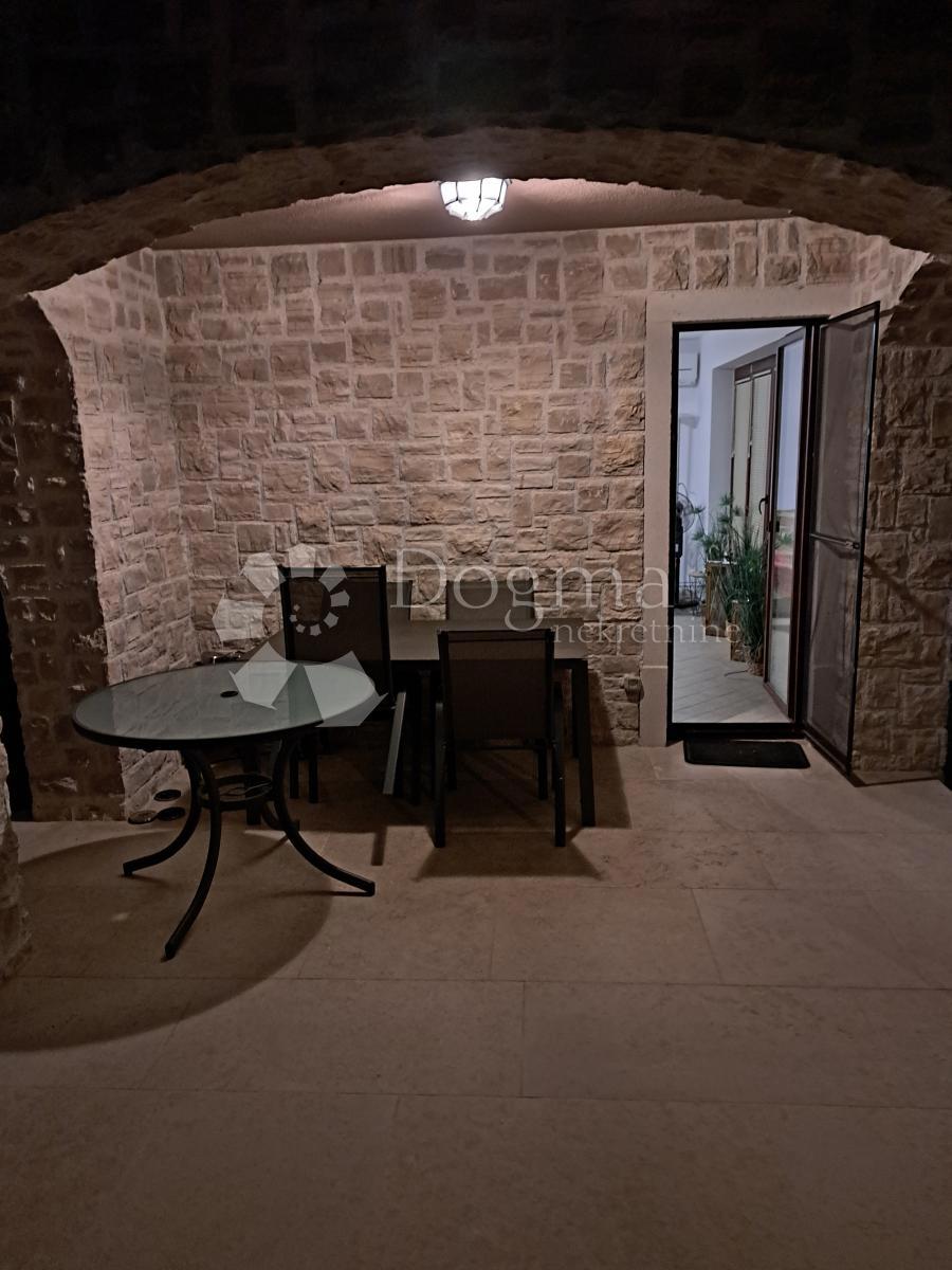 Casa Bogovići, Malinska-Dubašnica, 150m2