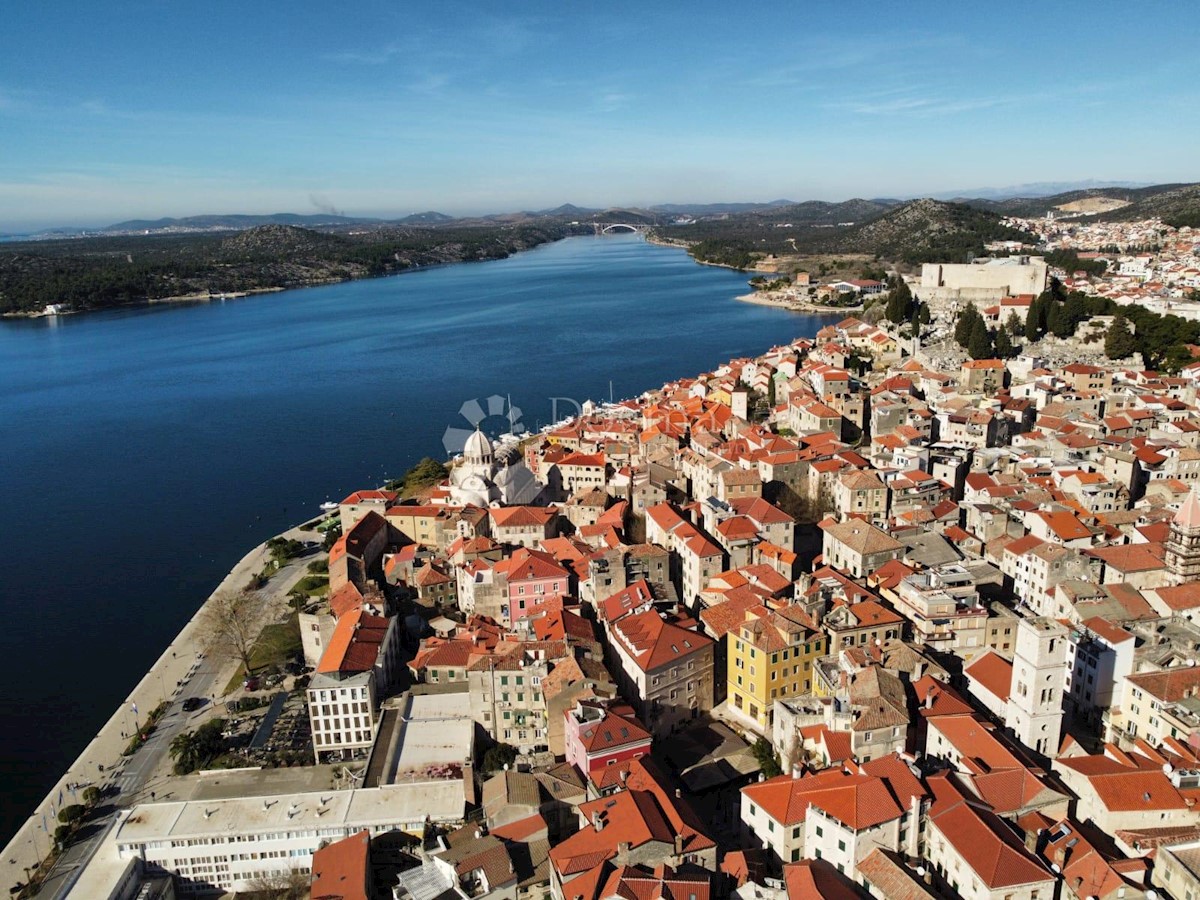 Allogio Grad, Šibenik, 136m2