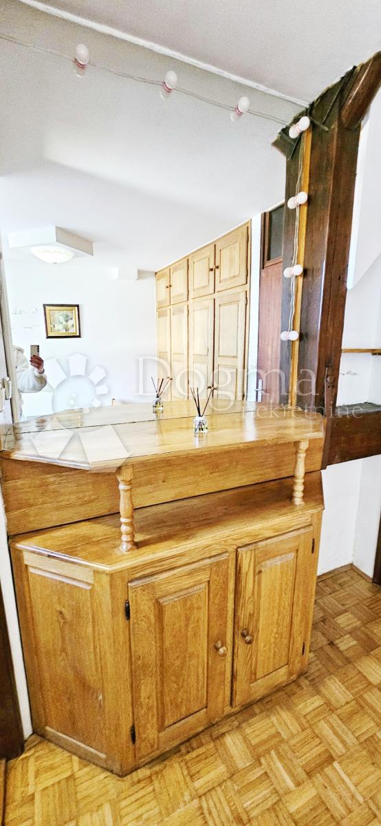 Casa Centar Ivanić-Grad, Ivanić-Grad, 144,66m2