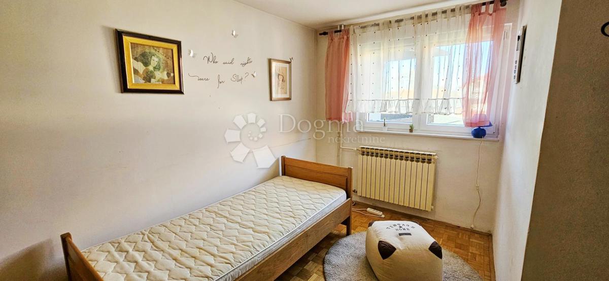 Casa Centar Ivanić-Grad, Ivanić-Grad, 144,66m2