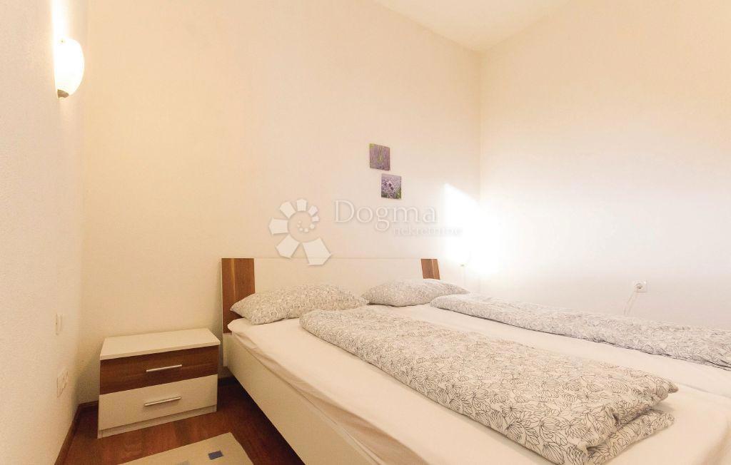 Appartamento Barbat na Rabu, Rab, 75m2