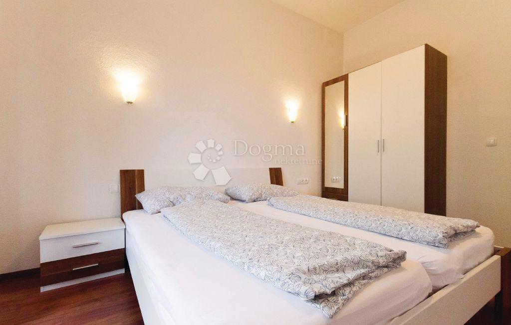 Appartamento Barbat na Rabu, Rab, 75m2