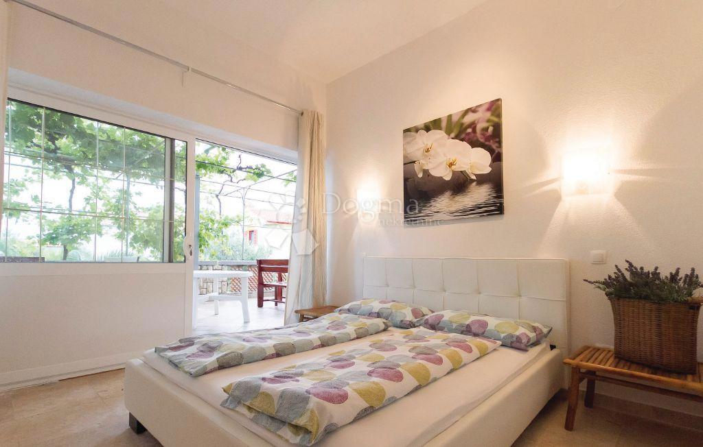 Appartamento Barbat na Rabu, Rab, 75m2