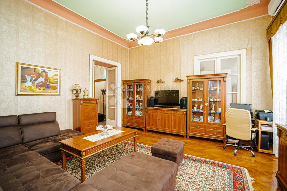 Allogio Centar, Rijeka, 121m2