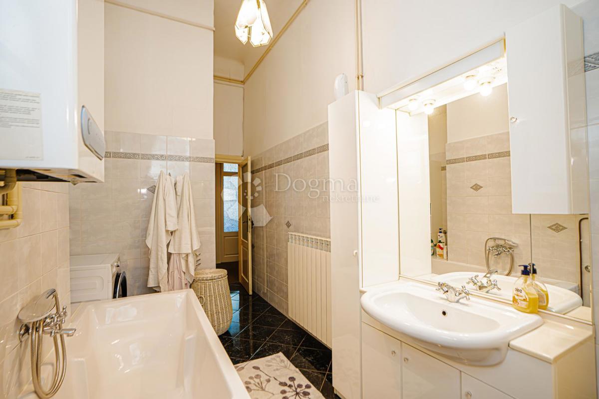 Allogio Centar, Rijeka, 121m2