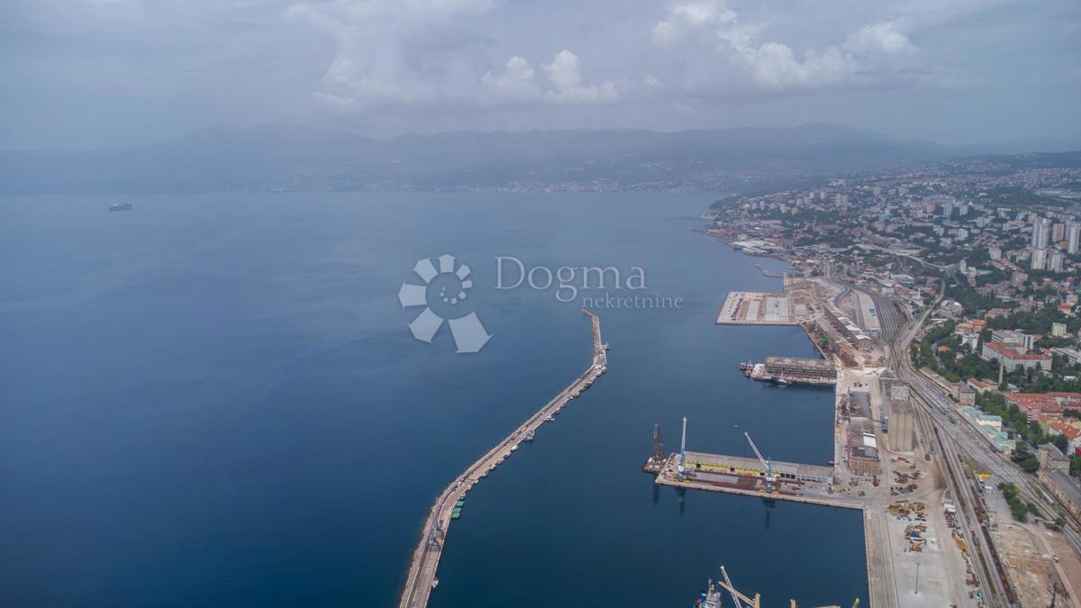 Allogio Centar, Rijeka, 121m2