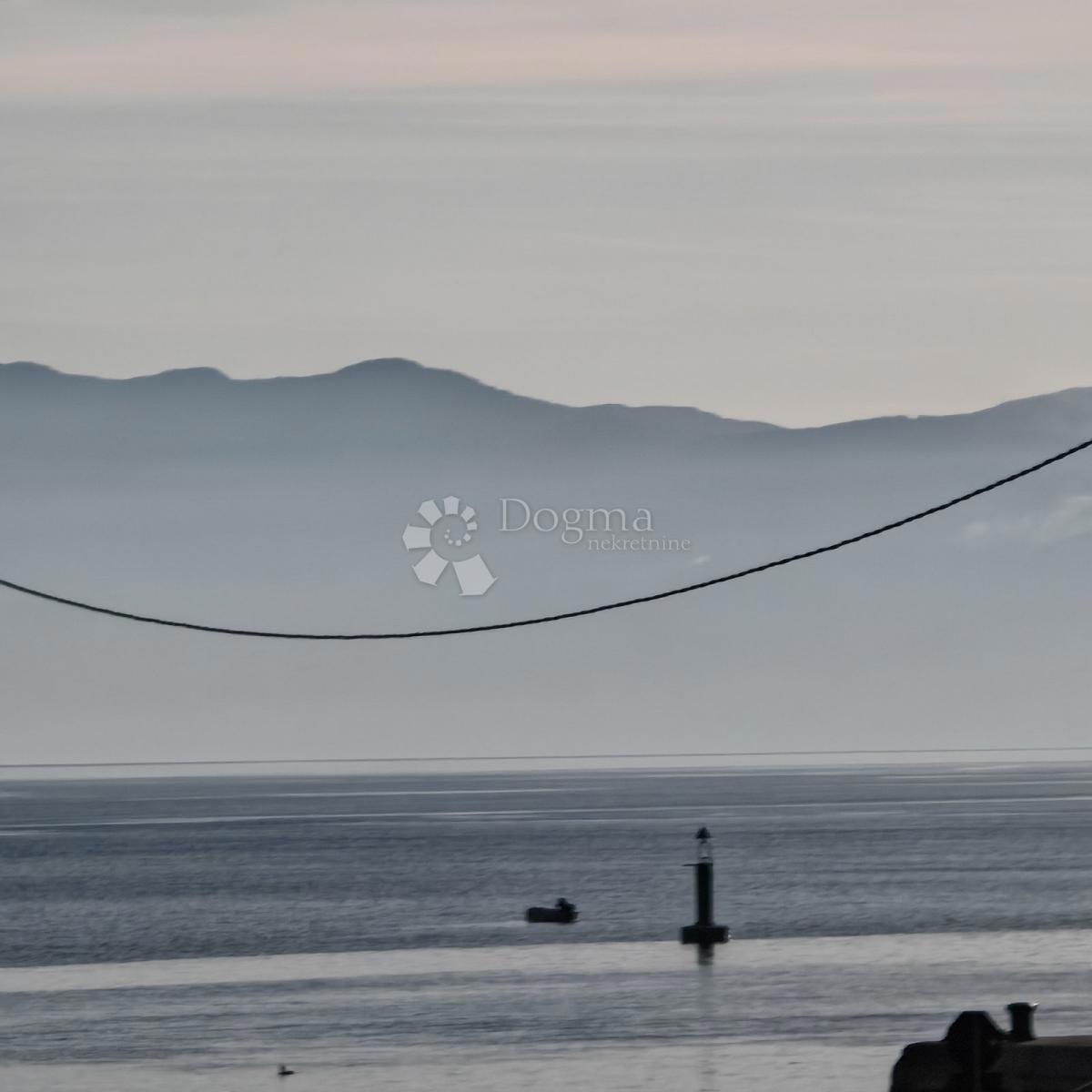 Allogio Centar, Rijeka, 121m2