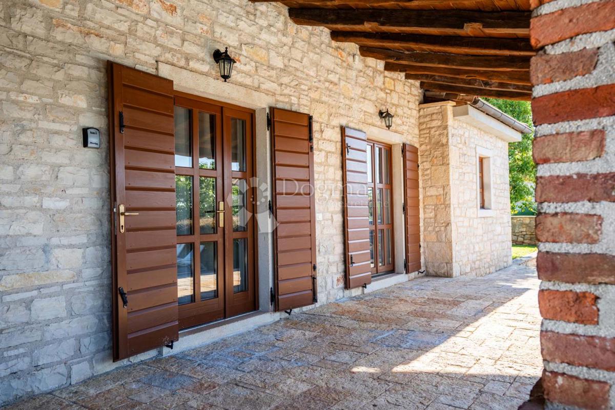Casa Heraki, Sveti Lovreč, 263m2