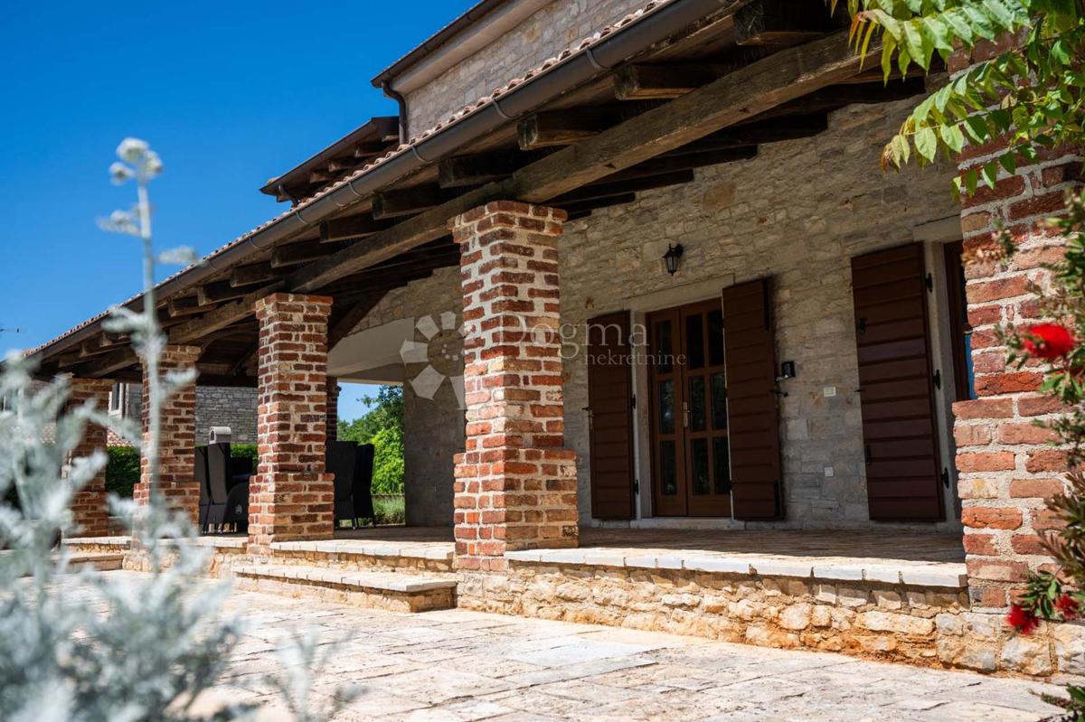 Casa Heraki, Sveti Lovreč, 263m2