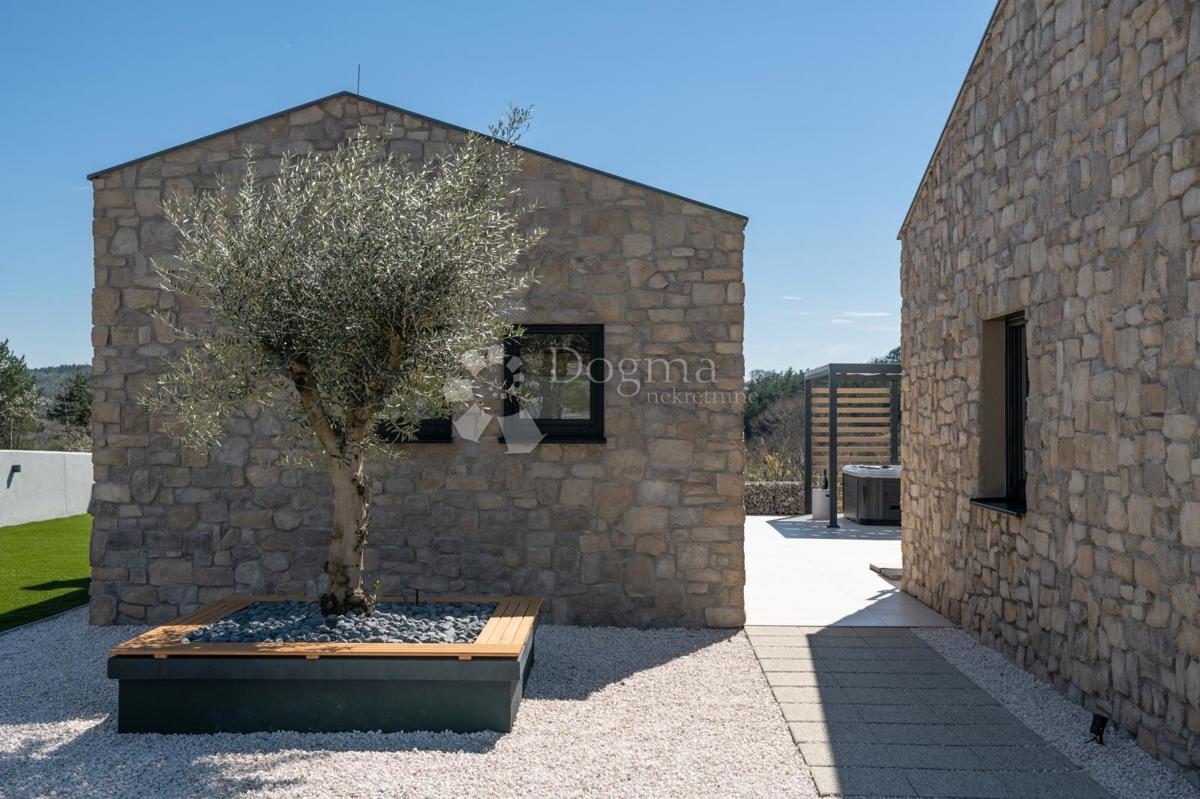 Casa Hum, Buzet, 101m2