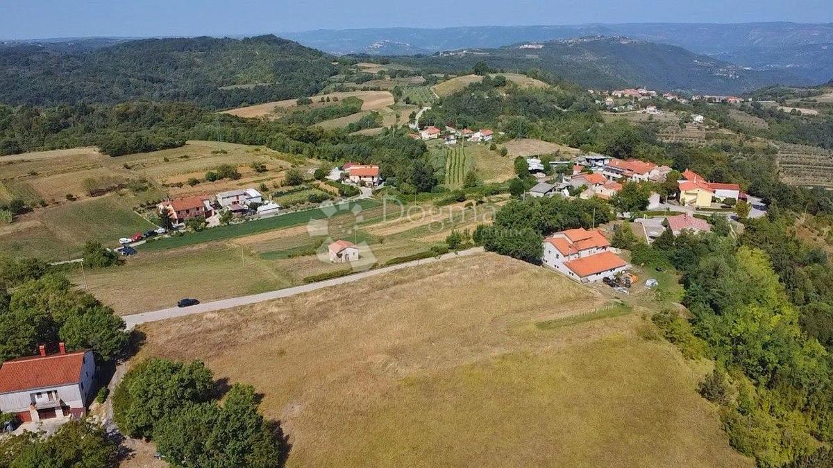 Terreno Zamask, Pazin - Okolica, 1.265m2