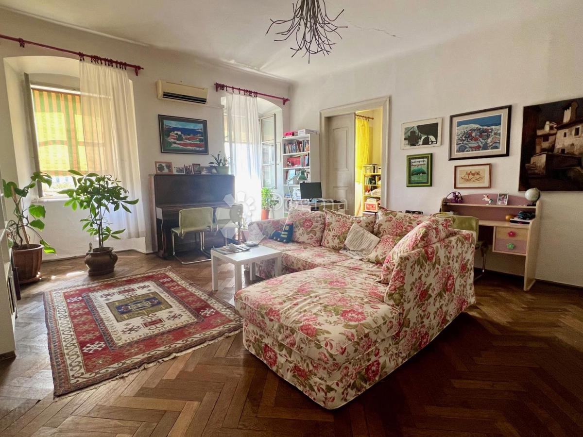 Allogio Centar, Rijeka, 141m2