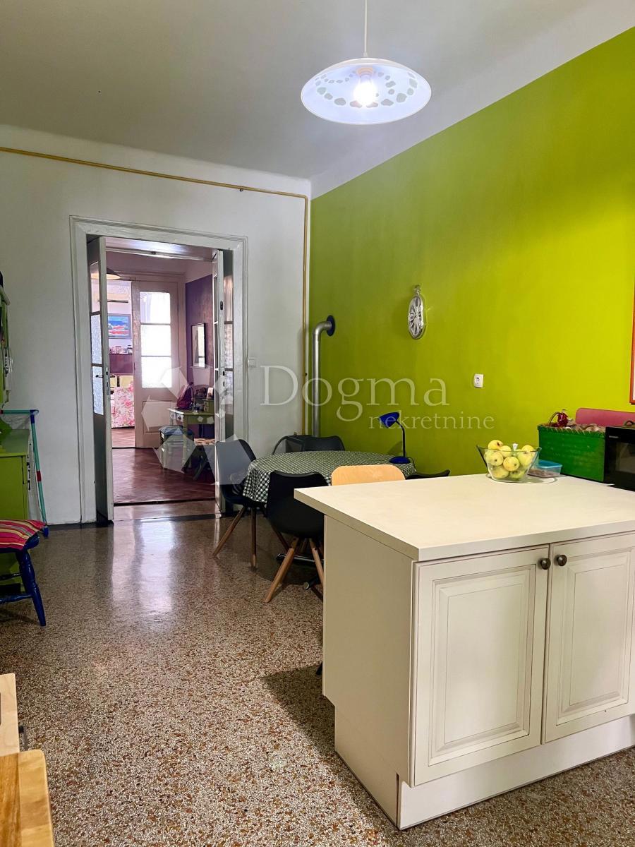 Allogio Centar, Rijeka, 141m2