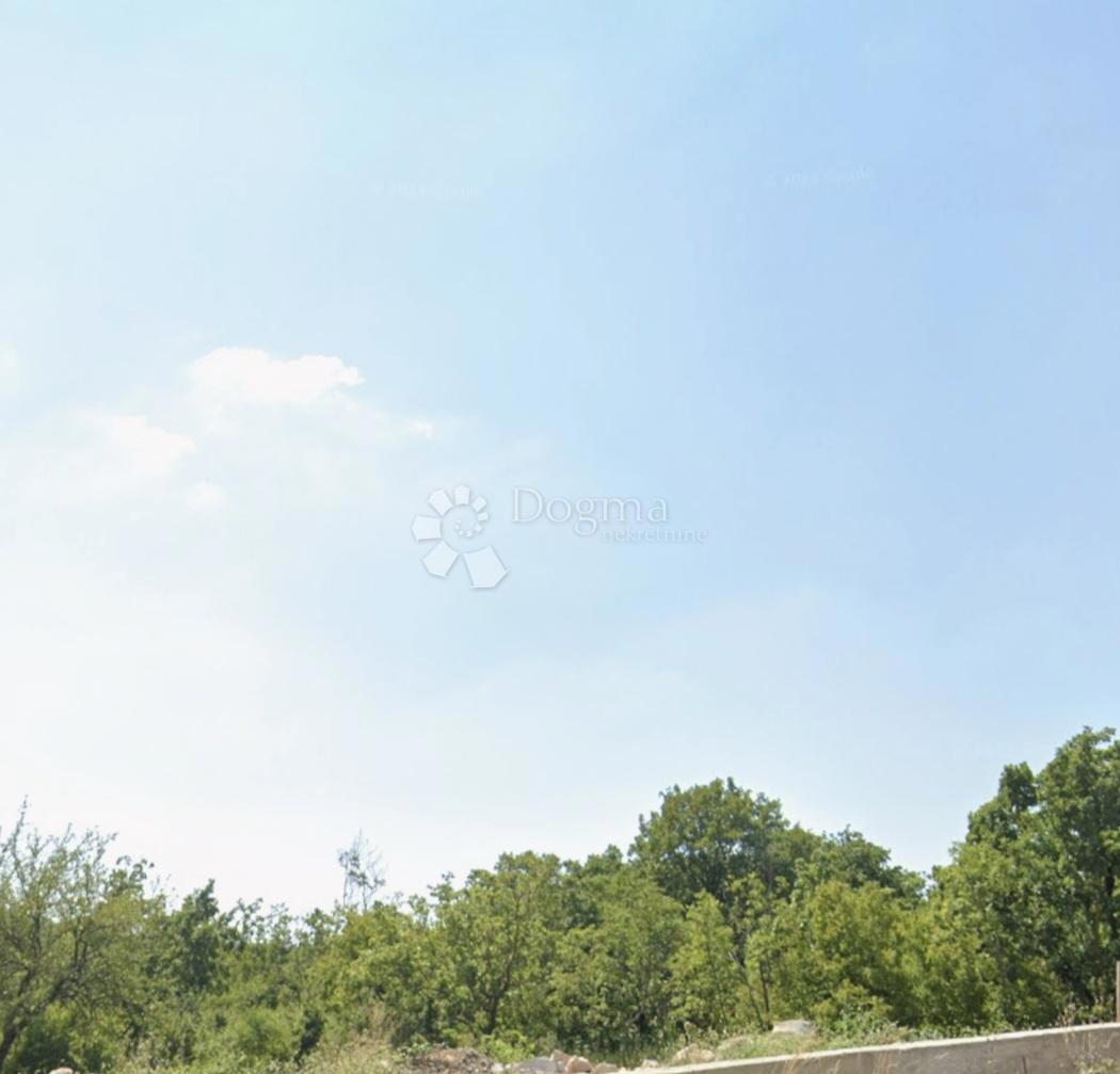 Terreno Klis, 2.300m2