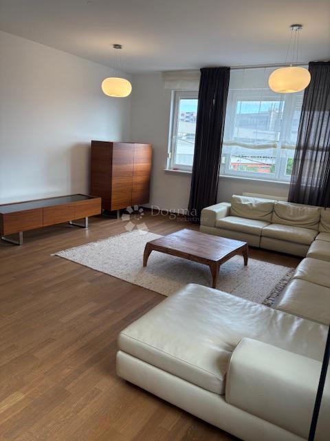 Allogio Voštarnica, Zadar, 126m2