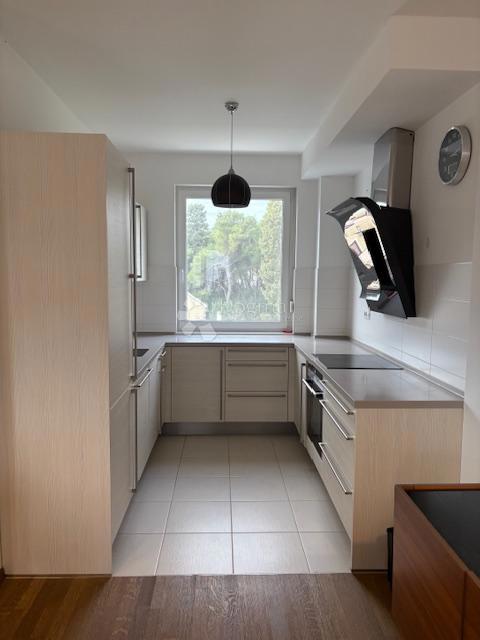 Allogio Voštarnica, Zadar, 126m2